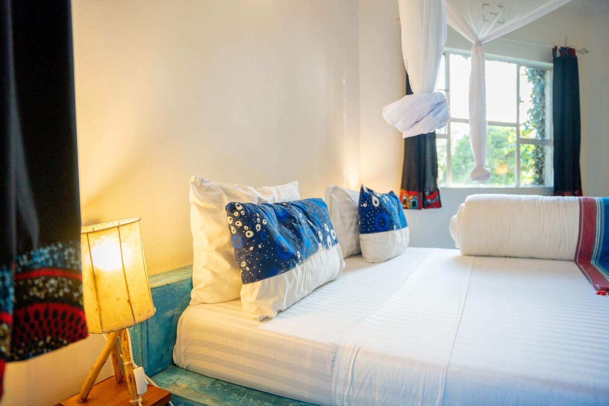 Dan Stam Hotel 阿鲁沙 外观 照片